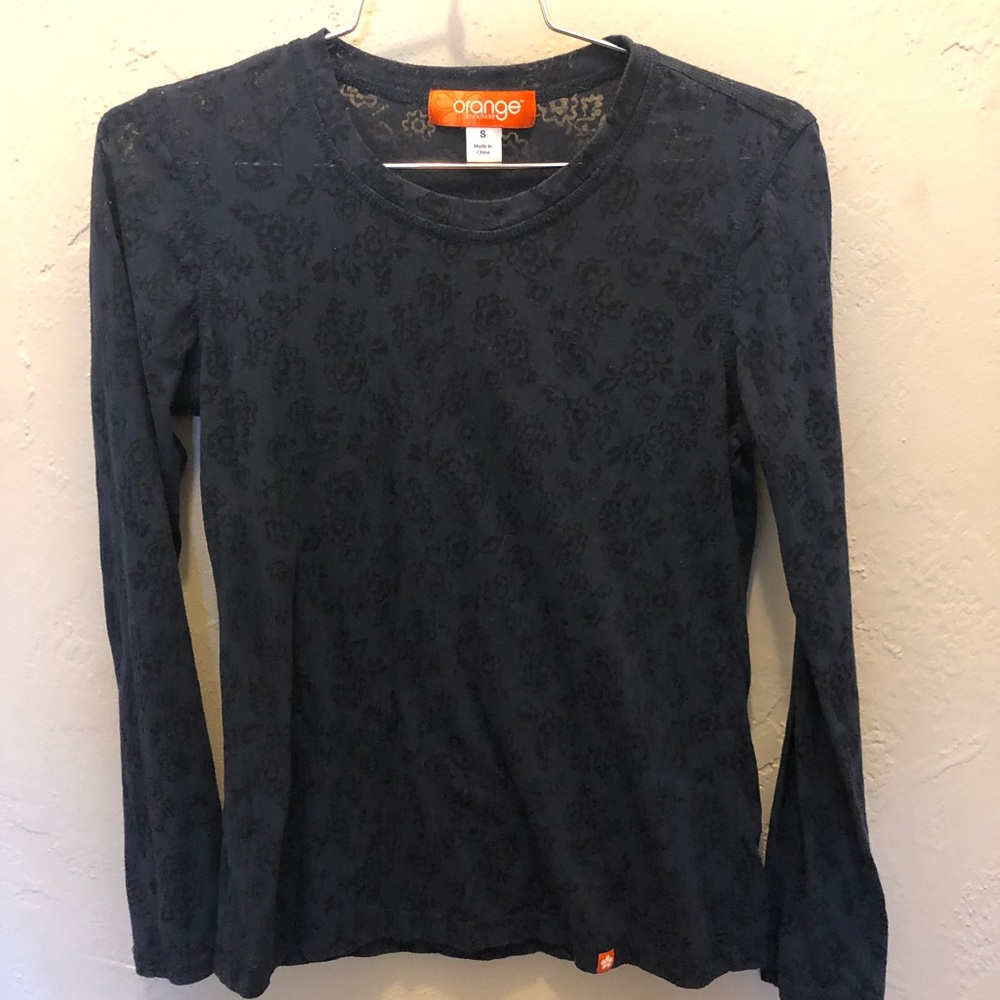 Koi scrub tee
